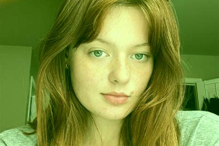 Penelope, 28, a red brown-eyed caucasian companion based in Karavostamo. Offering GFE, Overnight, CIM, Fetish. Available for incall and outcall, day and even...