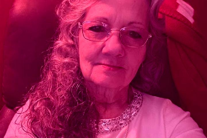 Penelope, 28 — Escort in Oakman, United States