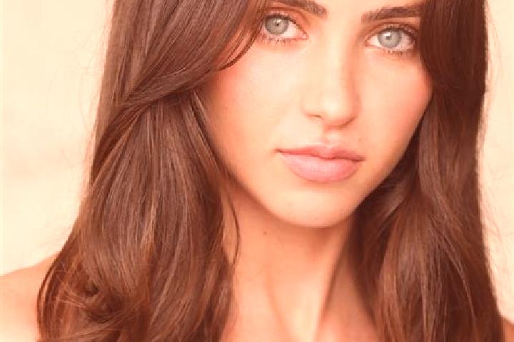 Penelope, 29, a brunette amber-eyed middle eastern companion based in Martinez. Offering GFE, A-Level, Duos, Erotic Massage, Overnight. Available for incall ...