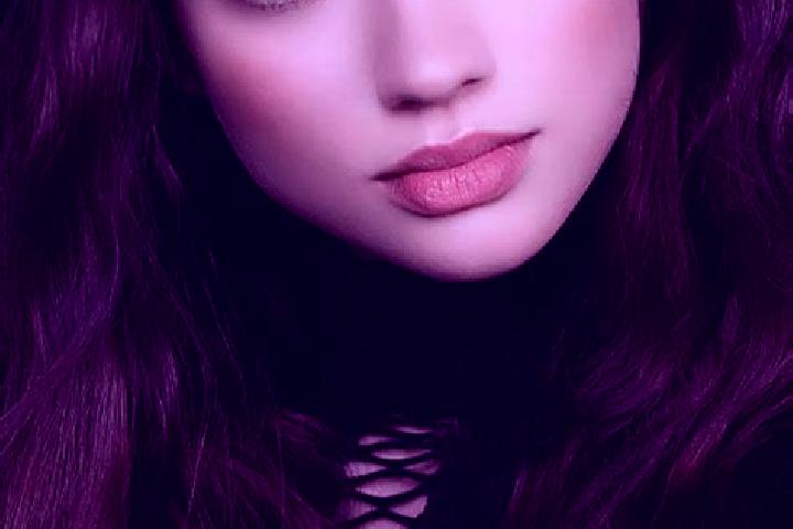 Penelope, 29, a brunette dark-eyed european companion based in Srinivaspur. Offering Massage, Deep French Kissing, Striptease, Tantra, Overnight. Available f...
