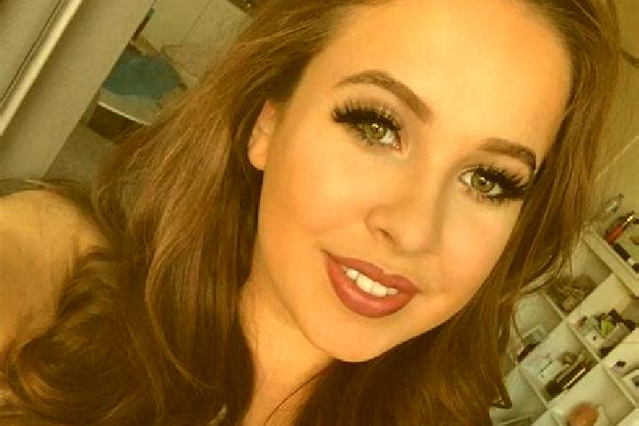 Penelope, 29, a chestnut grey-eyed ebony companion based in Kilmacanoge. Offering Couples, Dinner Date, Party Girl, Duos. Available for incall and outcall, d...