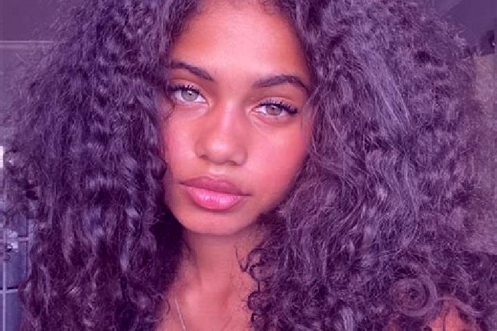 Penelope, 30, a auburn blue-eyed ebony companion based in Bewar. Offering GFE, Striptease, Girlfriend Experience, Duos. Available for incall and outcall, ove...