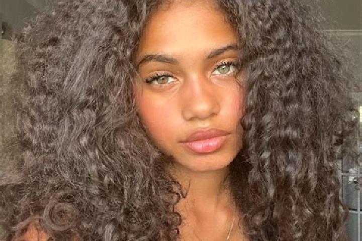 Penelope, 30, a black blue-eyed ebony companion based in Marcilly-le-Hayer. Offering Tantra, CIM, Massage. Available for incall and outcall, day and evening ...