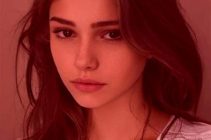Penelope, 30, a brunette grey-eyed slavic companion based in Rodeo Arroyo Pepesca. Offering BDSM, Tantra. Available for incall and outcall, overnight booking...