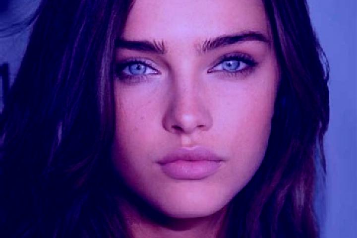 Penelope, 30, a chestnut dark-eyed slavic companion based in Azagra. Offering Deep French Kissing, Erotic Massage. Available for incall and outcall, day and ...
