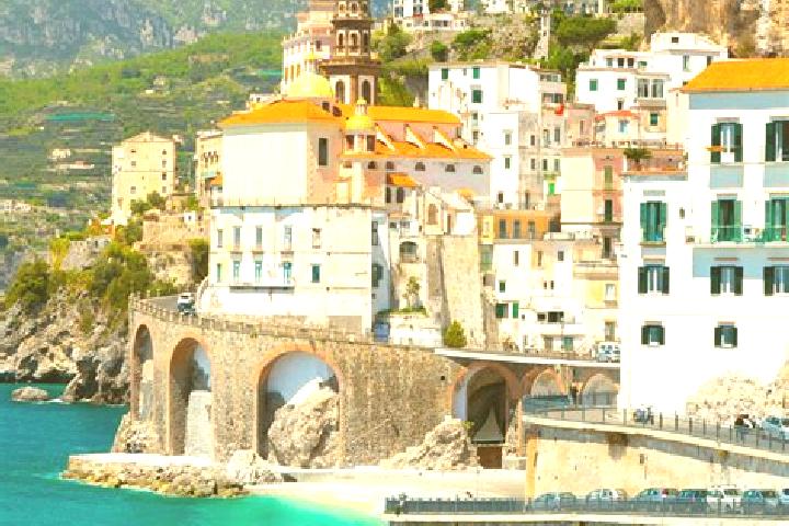 Penelope, 30 — Escort in Bracca, Italy