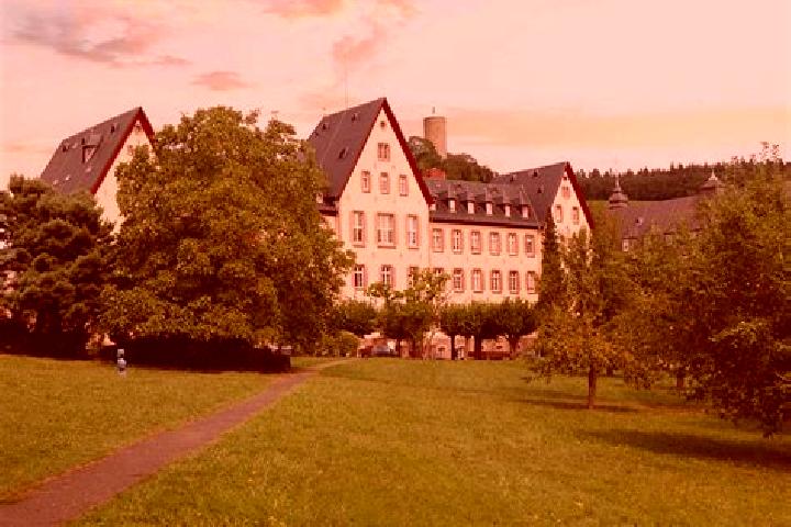 Penelope, 30 — Escort in Kiedrich, Germany