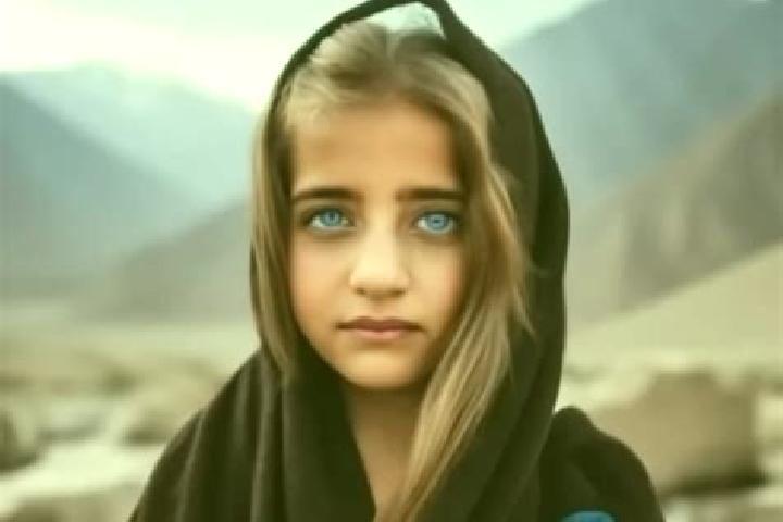 Penelope, 31, a dark blonde blue-eyed middle eastern companion based in Palakollu. Offering Tantra, Roleplay, Travel Companion. Available for incall and outc...
