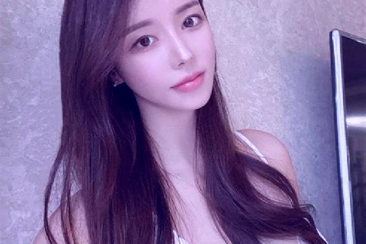 Penelope, 31 — Escort in Xiaobutou, China
