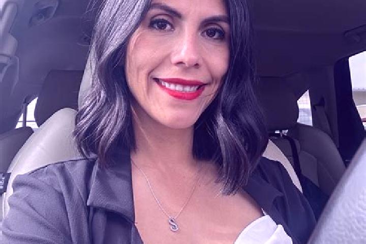 Penelope, 32 — Escort in Saint Hedwig, United States