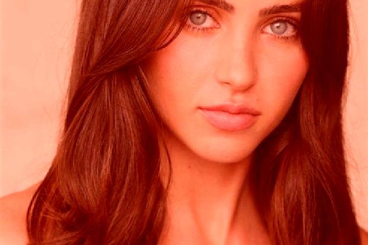 Penelope, 33, a auburn brown-eyed caucasian companion based in Taleh Gerd. Offering A-Level, Fetish. Available for incall and outcall, day and evening dates.