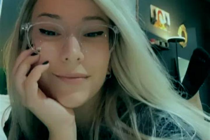 Penelope, 33, a blonde grey-eyed ebony companion based in Santa Rosa da Serra. Offering Deep French Kissing, Massage, Couples. Available for incall and outca...