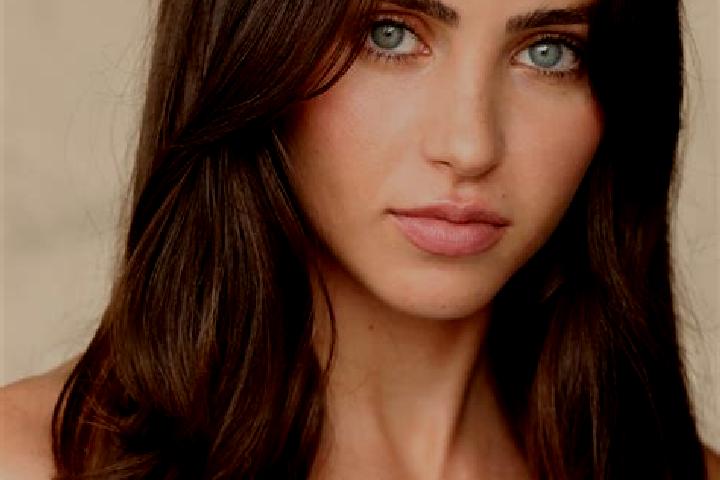Penelope, 33, a brunette brown-eyed mediterranean companion based in Jinglongqiao. Offering A-Level, Roleplay, Overnight, Dinner Date, Couples. Available for...