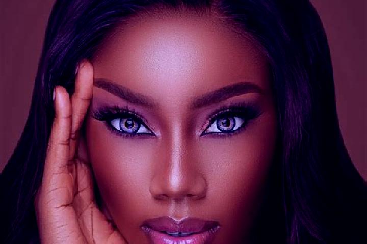 Penelope, 33, a chestnut blue-eyed ebony companion based in Zee Hpyu Kone. Offering CIM, Duos, Travel Companion, Striptease. Available for incall and outcall...