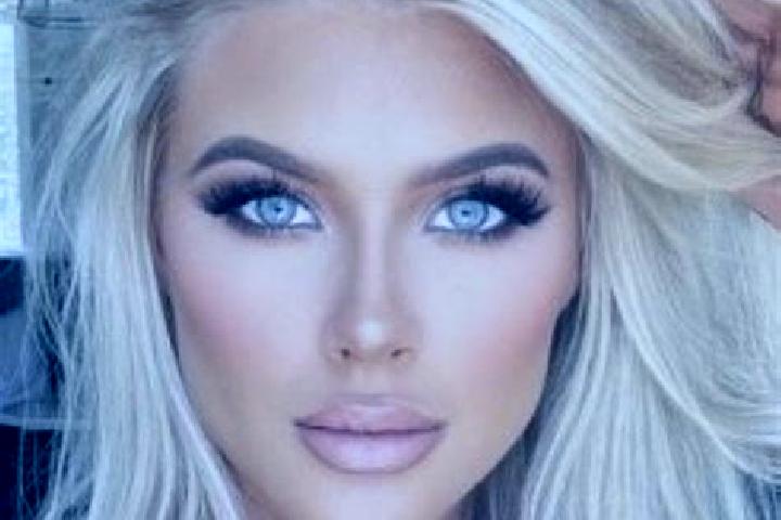 Penelope, 33, a platinum blonde dark-eyed mixed companion based in Quito. Offering Tantra, Duos, CIM, GFE, Girlfriend Experience. Available for incall and ou...