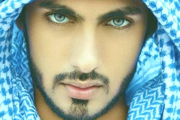 Penelope, 34, a chestnut blue-eyed middle eastern companion based in San Martin de Valdeiglesias. Offering Travel Companion, Deep French Kissing, Roleplay, P...