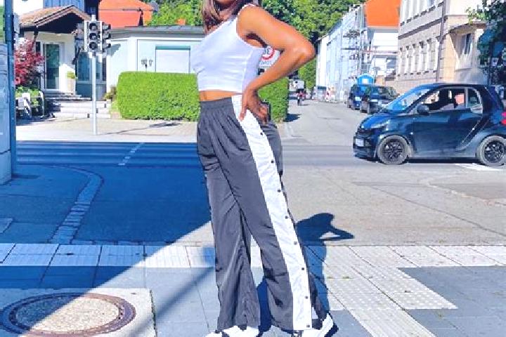 Penelope, 34 — Escort in Kosy, Ukraine