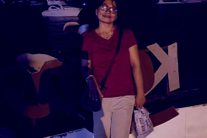 Penelope, 34 — Escort in Pora, Indonesia