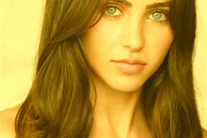 Penelope, 35, a black brown-eyed indian companion based in Analandia. Offering Couples, Duos, Erotic Massage, Roleplay. Available for incall and outcall, ove...