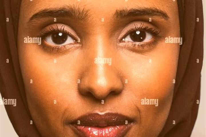 Penelope, 35, a black dark-eyed middle eastern companion based in Bellwood. Offering Deep French Kissing, Erotic Massage, Travel Companion. Available for inc...