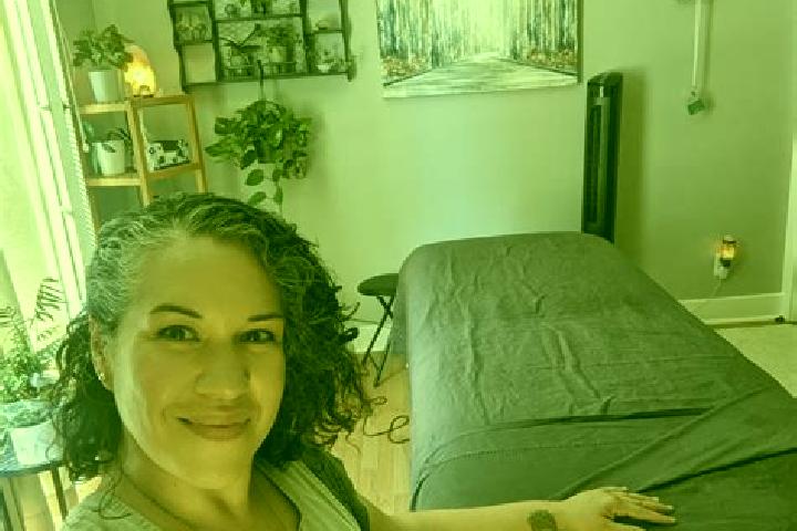 Penelope, 35, a black grey-eyed european companion based in Apollo Beach. Offering Massage, Girlfriend Experience. Available for incall and outcall, overnigh...
