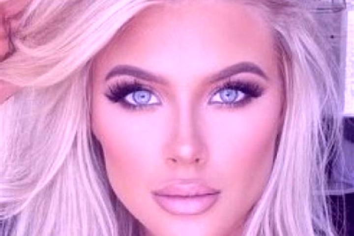 Penelope, 35, a platinum blonde brown-eyed latina companion based in Pasovice. Offering OWO, Prostate Massage, Striptease, 69. Available for incall and outca...