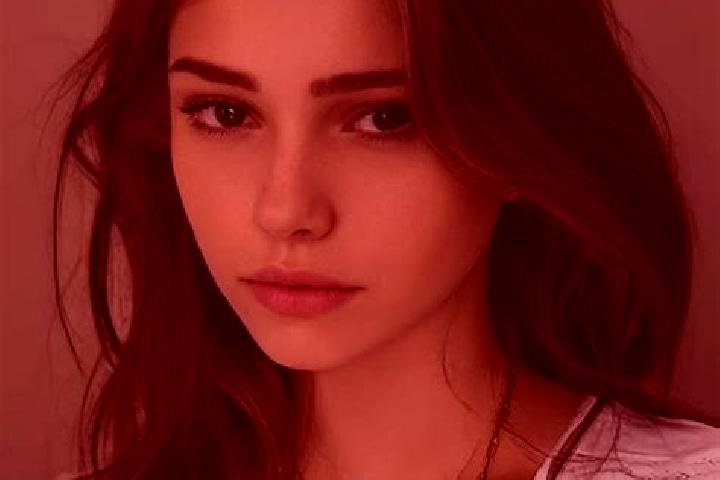 Penelope, 35, a red grey-eyed slavic companion based in Albidona. Offering OWO, Duos. Available for incall and outcall, day and evening dates.