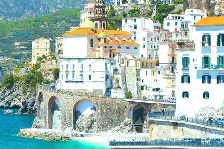 Penelope, 35 — Escort in Felegara, Italy