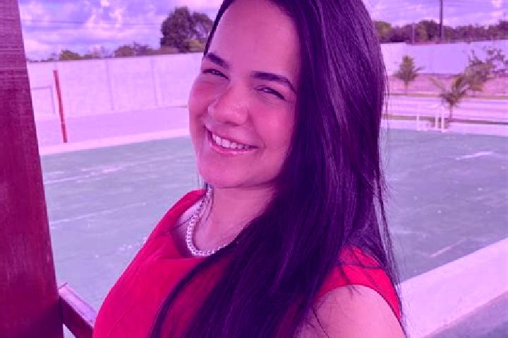 Penelope, 36 — Escort in Simao Pereira, Brazil