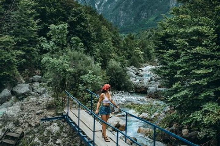 Penelope, 36 — Escort in Sllove, Albania