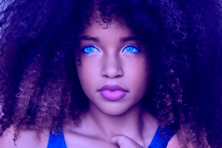 Penelope, 37, a black blue-eyed mixed companion based in Rechtenstein. Offering Dinner Date, Erotic Massage, Fetish, Travel Companion. Available for incall a...