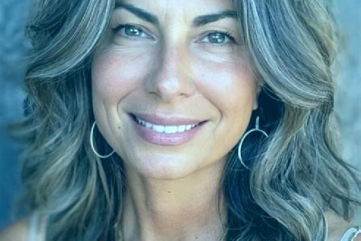 Penelope, 37, a brunette grey-eyed middle eastern companion based in Lavinaio-Monterosso. Offering Overnight, Striptease, Girlfriend Experience, Erotic Massa...