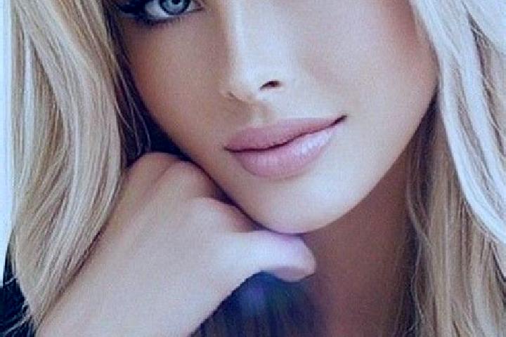 Penelope, 37, a dark blonde blue-eyed caucasian companion based in New Boston. Offering 69, Girlfriend Experience, Party Girl. Available for incall and outca...