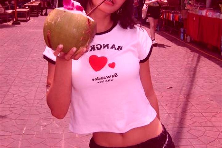 Penelope, 37 — Escort in Bangkol, Indonesia