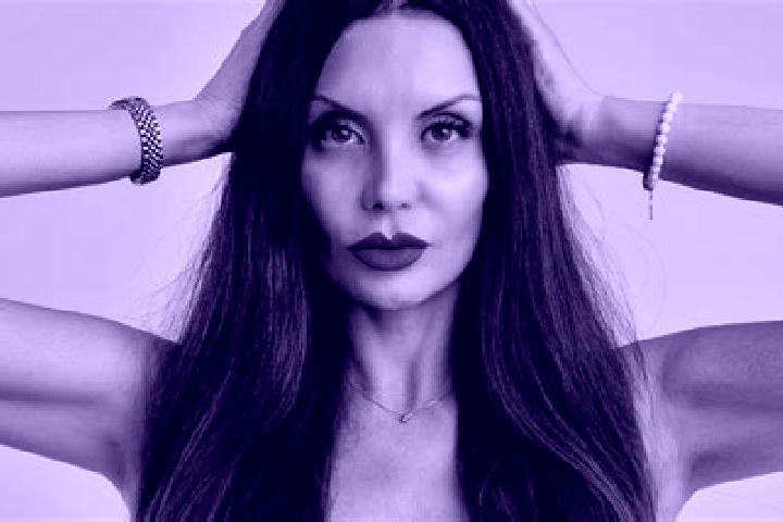 Penelope, 37 — Escort in Romito Magra, Italy