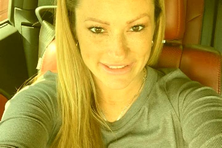 Penelope, 38, a dark blonde amber-eyed mixed companion based in Ford City. Offering Massage, Travel Companion, Dinner Date. Available for incall and outcall,...