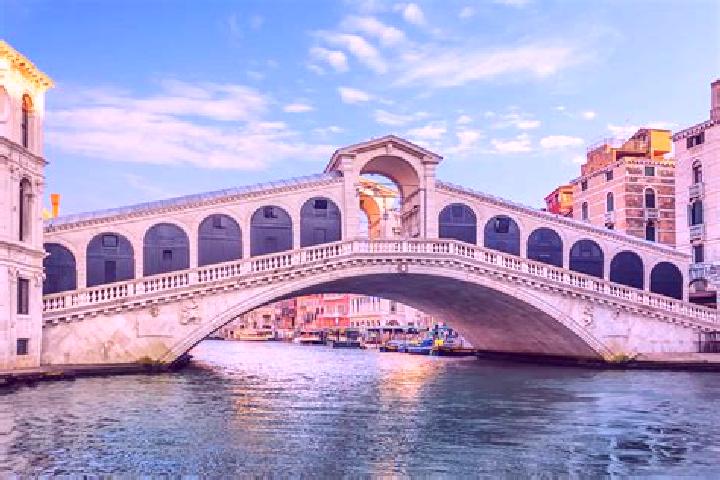 Penelope, 38 — Escort in Rialto, Italy