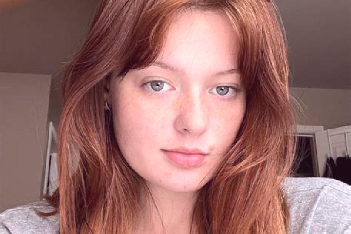 Penelope, 39, a auburn amber-eyed caucasian companion based in Berloz. Offering Deep French Kissing, OWO, Duos. Available for incall and outcall, day and eve...