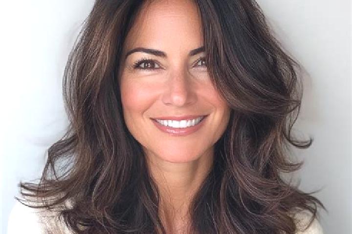 Penelope, 39, a brunette brown-eyed asian companion based in Easington. Offering 69, OWO. Available for incall and outcall, day and evening dates.