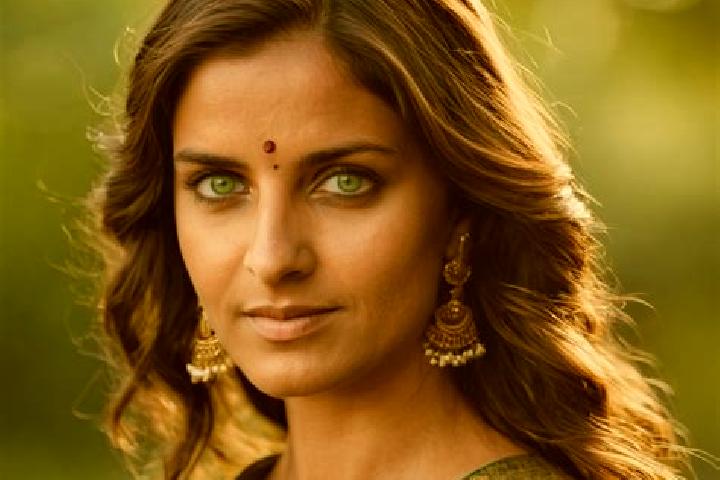 Penelope, 39, a chestnut green-eyed indian companion based in Doushaguan. Offering Tantra, Erotic Massage, Dinner Date, Girlfriend Experience. Available for ...