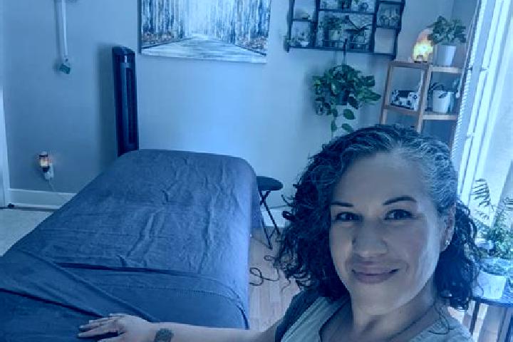 Penelope, 39, a chestnut grey-eyed latina companion based in Weida. Offering Duos, CIM, Fetish, A-Level, Erotic Massage. Available for incall and outcall, da...