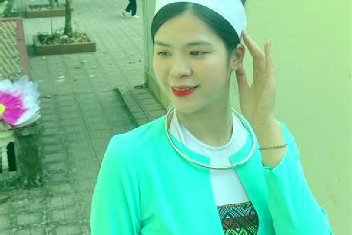 Penelope, 39 — Escort in Muong Nhe, Vietnam