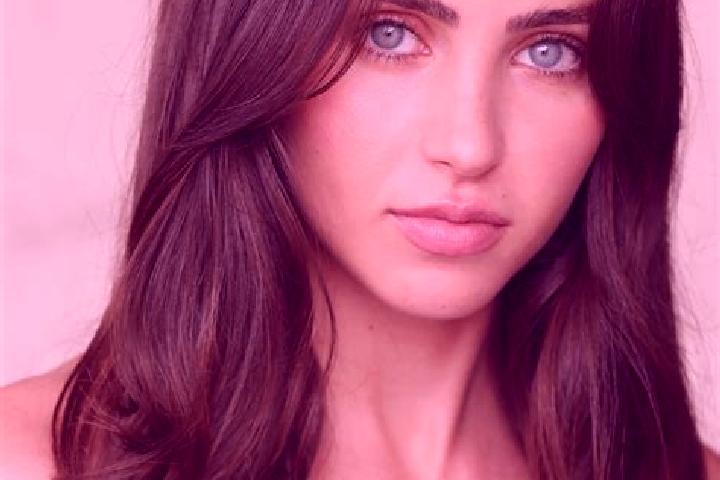 Piper, 20, a brunette brown-eyed ebony companion based in Forrest. Offering Domination, OWO, Party Girl. Available for incall and outcall, day and evening da...