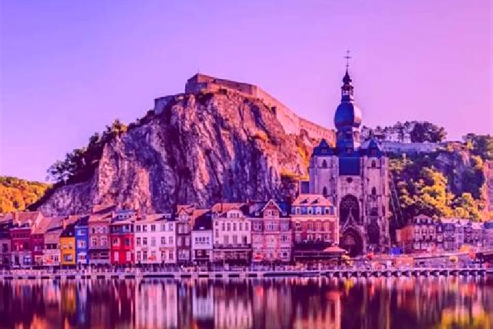 Piper, 20 — Escort in Morhet, Belgium