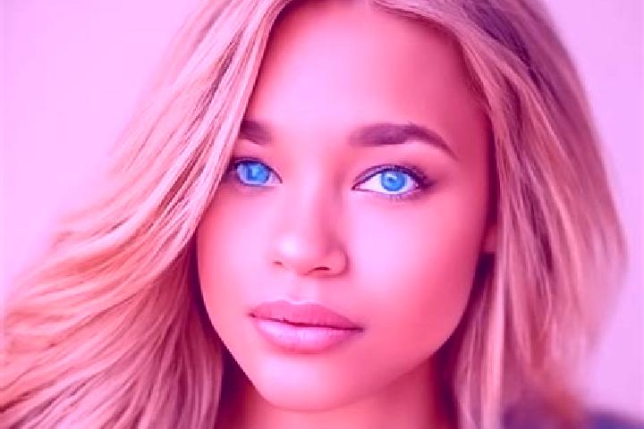 Piper, 21, a blonde blue-eyed latina companion based in Souvigny. Offering GFE, Deep French Kissing, BDSM, Erotic Massage. Available for incall and outcall, ...