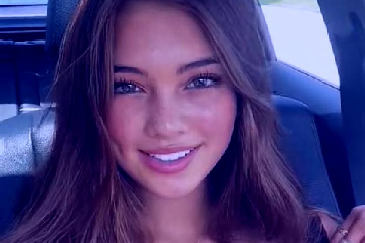 Piper, 21, a brunette brown-eyed mixed companion based in Samaran. Offering Duos, Girlfriend Experience, Erotic Massage, Tantra. Available for incall and out...