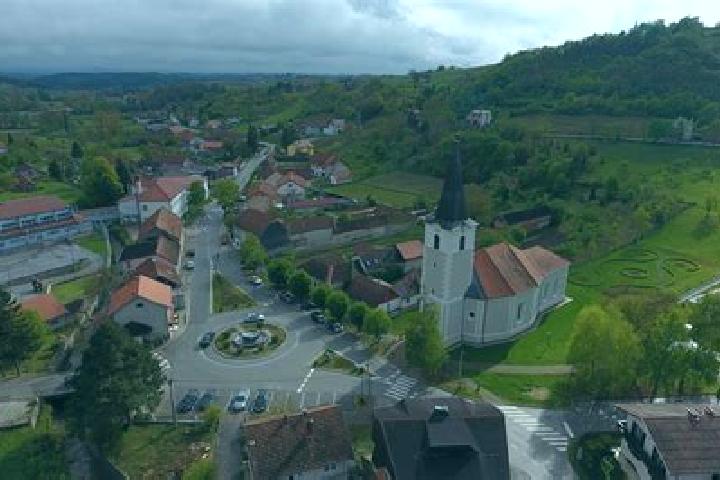 Piper, 21 — Escort in Lobor, Croatia