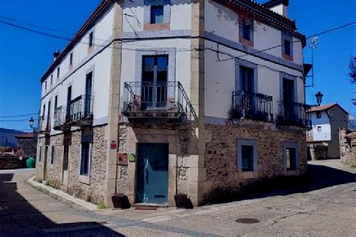 Piper, 21 — Escort in Valdeavellano, Spain