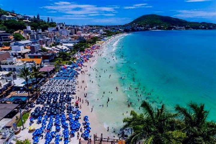 Piper, 22 — Escort in Bombinhas, Brazil