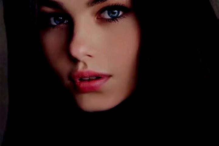 Piper, 23, a black grey-eyed slavic companion based in Cuimba. Offering Duos, 69, Deep French Kissing, Girlfriend Experience. Available for incall and outcal...